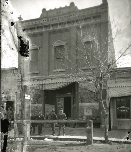 Black and white picture of the store, around 1900